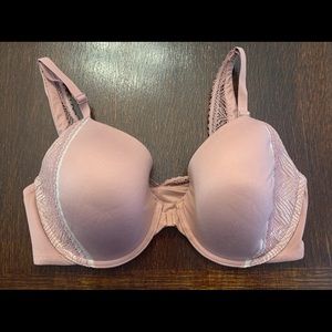 Victoria’s Secret bra. Never worn lace back